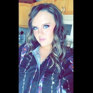 Meet your Posher, Kendall